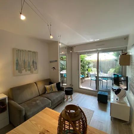 C208 Avec Terrasse Proche ארסשון