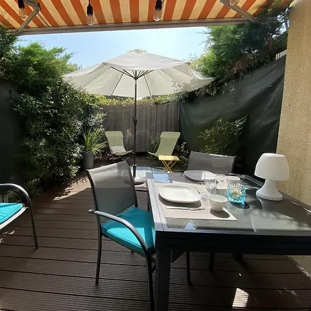 C208 Avec Terrasse Proche Apartment