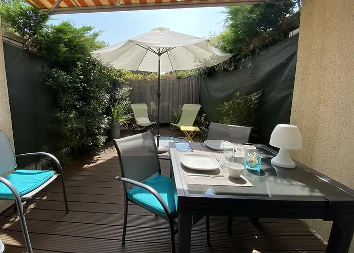 C208 Avec Terrasse Proche Apartment