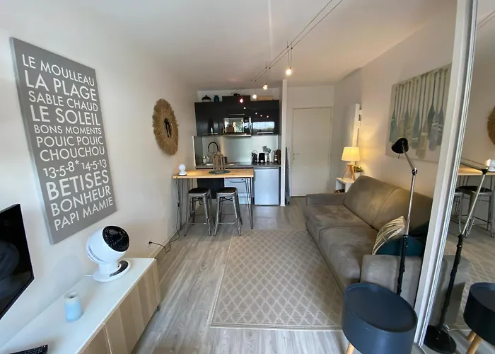 C208 Avec Terrasse Proche 公寓